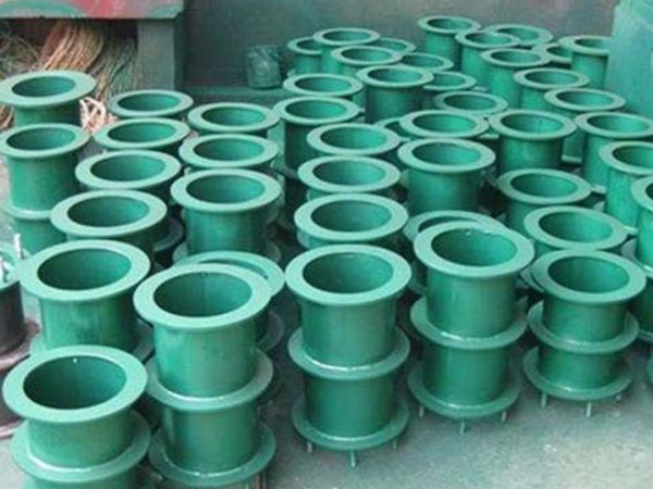 ���Է�ˮ�׹ܸ����Է�ˮ�׹ܵą^(q��)�e